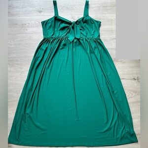 ELOQUII Element Green Maxi Dress | Size 26/28 | Flowy Tie Front